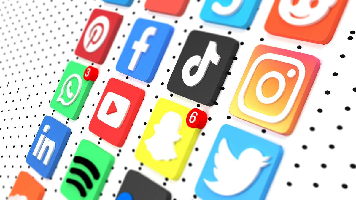 Cross-platform promotion strategy diagram showing content repurposed across YouTube, TikTok, Instagram, and Twitter